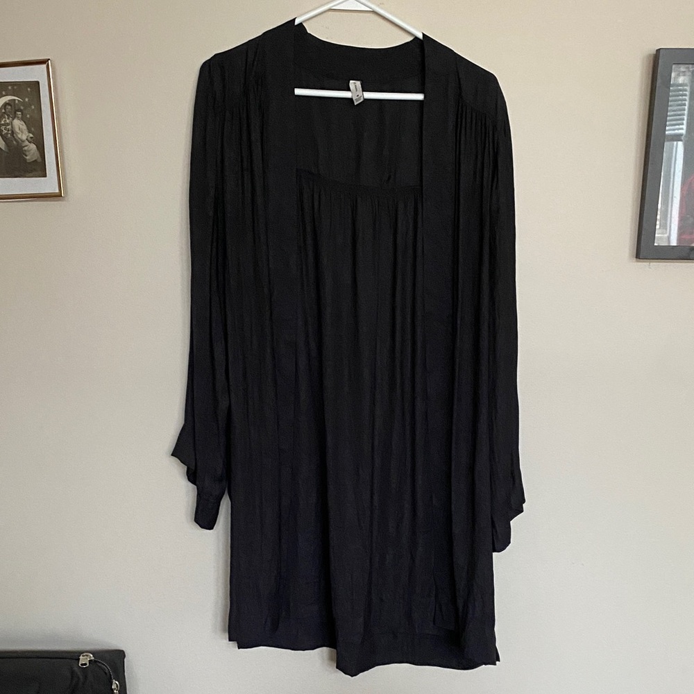 Lightweight Black Open Cardigan